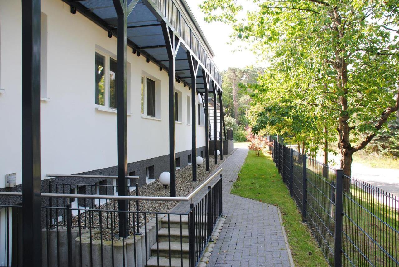Appartementanlage-Ferienwohnungen Weisse Moewe Sassnitz Exteriér fotografie